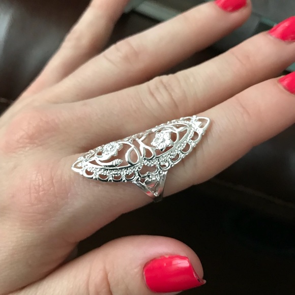 Jewelry - Silver Flower Hollow Saddle Ring